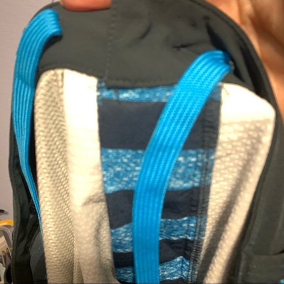 The North Face Men’s Blue Striped Drawstring Swim Shorts - Picture 4 of 7